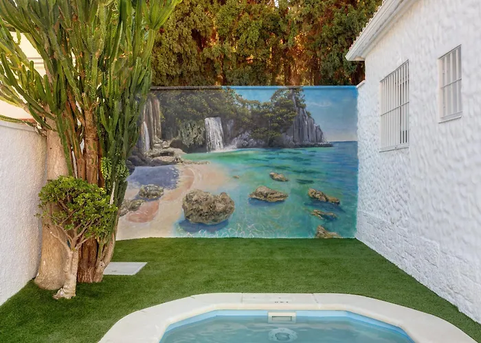 Isabel By Seric, 15' Walking To The Villa *