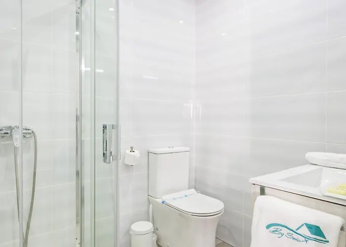 Villa Isabel By Seric, 15' Walking To The *